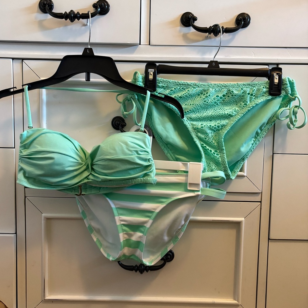 Mossimo Supply Co. - 3 piece set - Mint Green and White Bikini Set